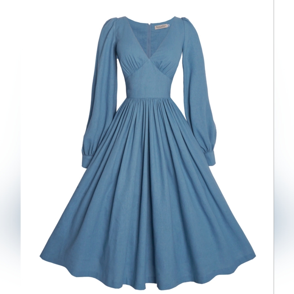 Heartsandfound Harlow Dress in Carolina Blue Linen M